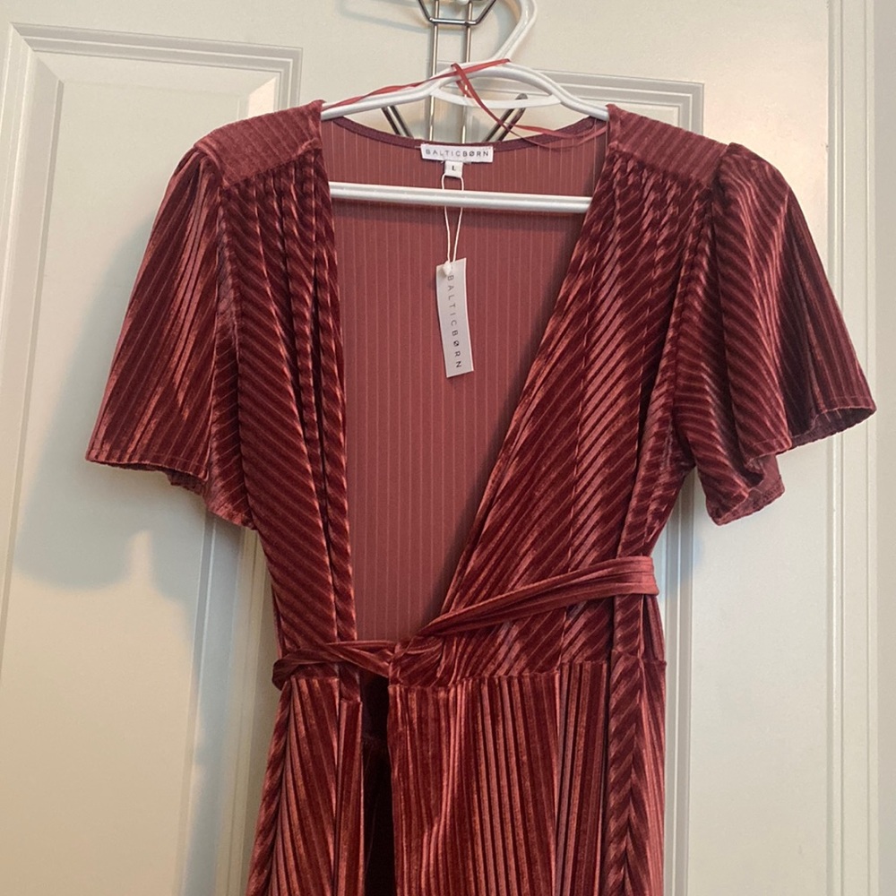 Andi Ribbed Velvet Wrap Dress - Dark Rose